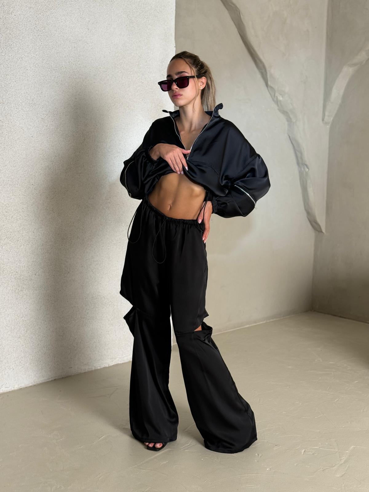 חליפת סאב שחור