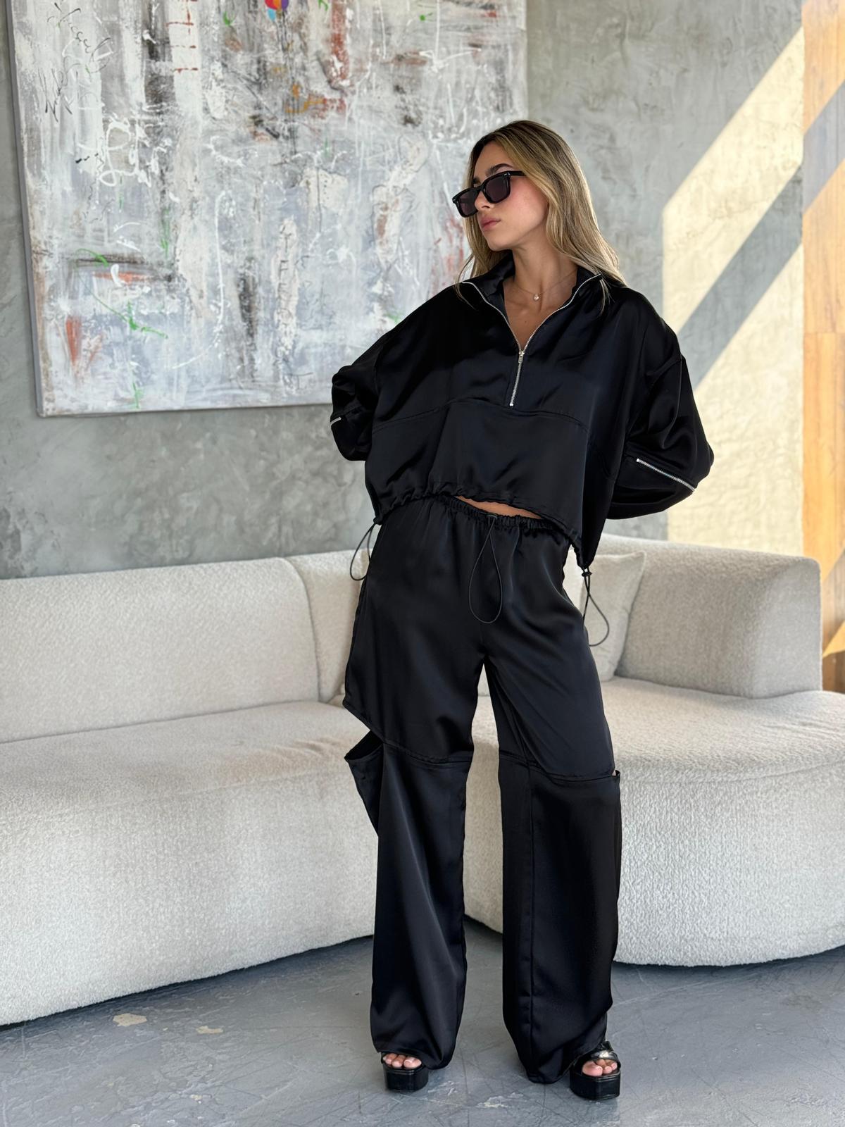 חליפת סאב שחור