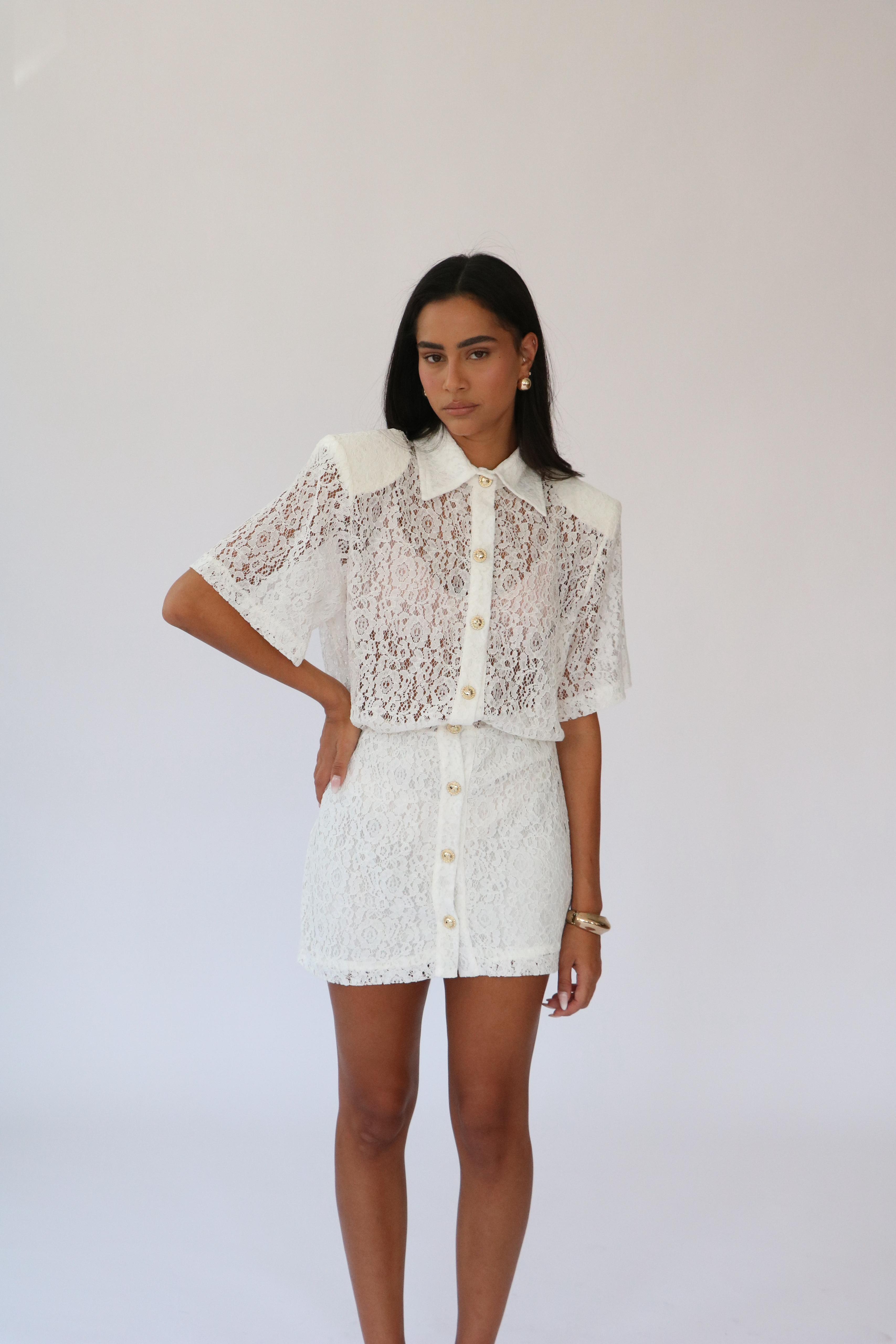 שמלת יאנה לבן