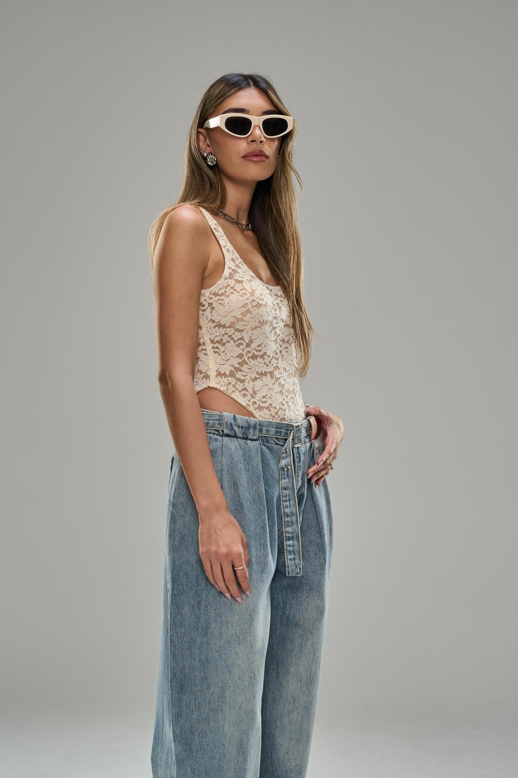 בגד גוף טיילור