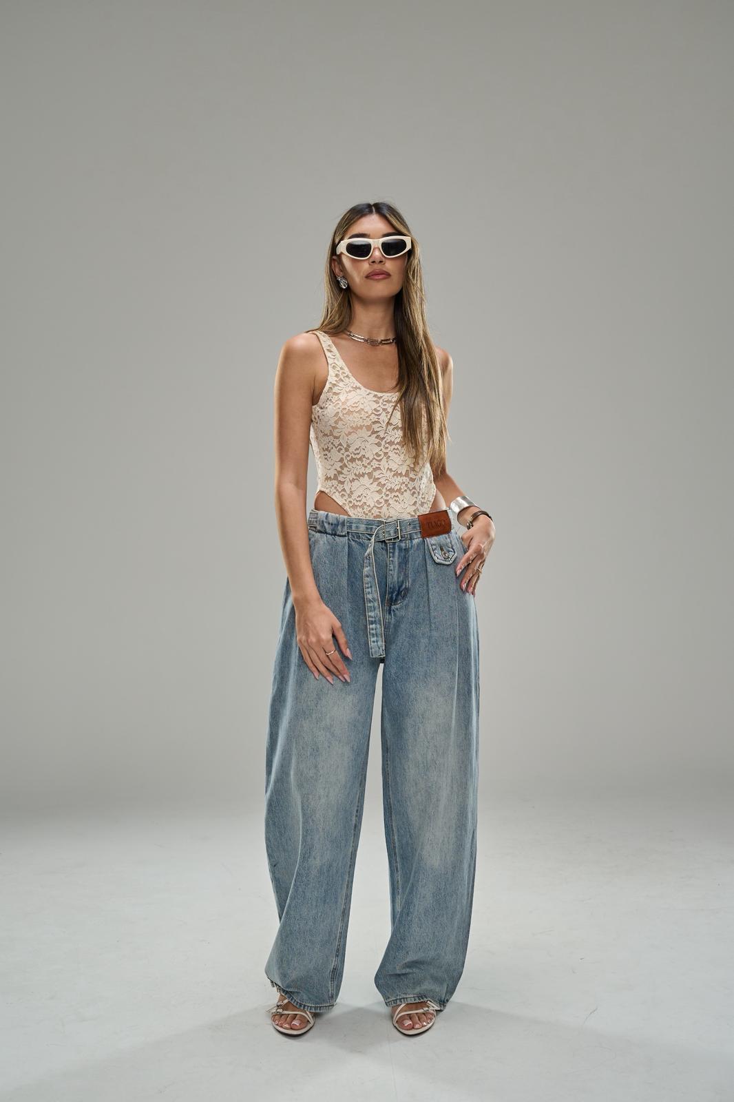 בגד גוף טיילור