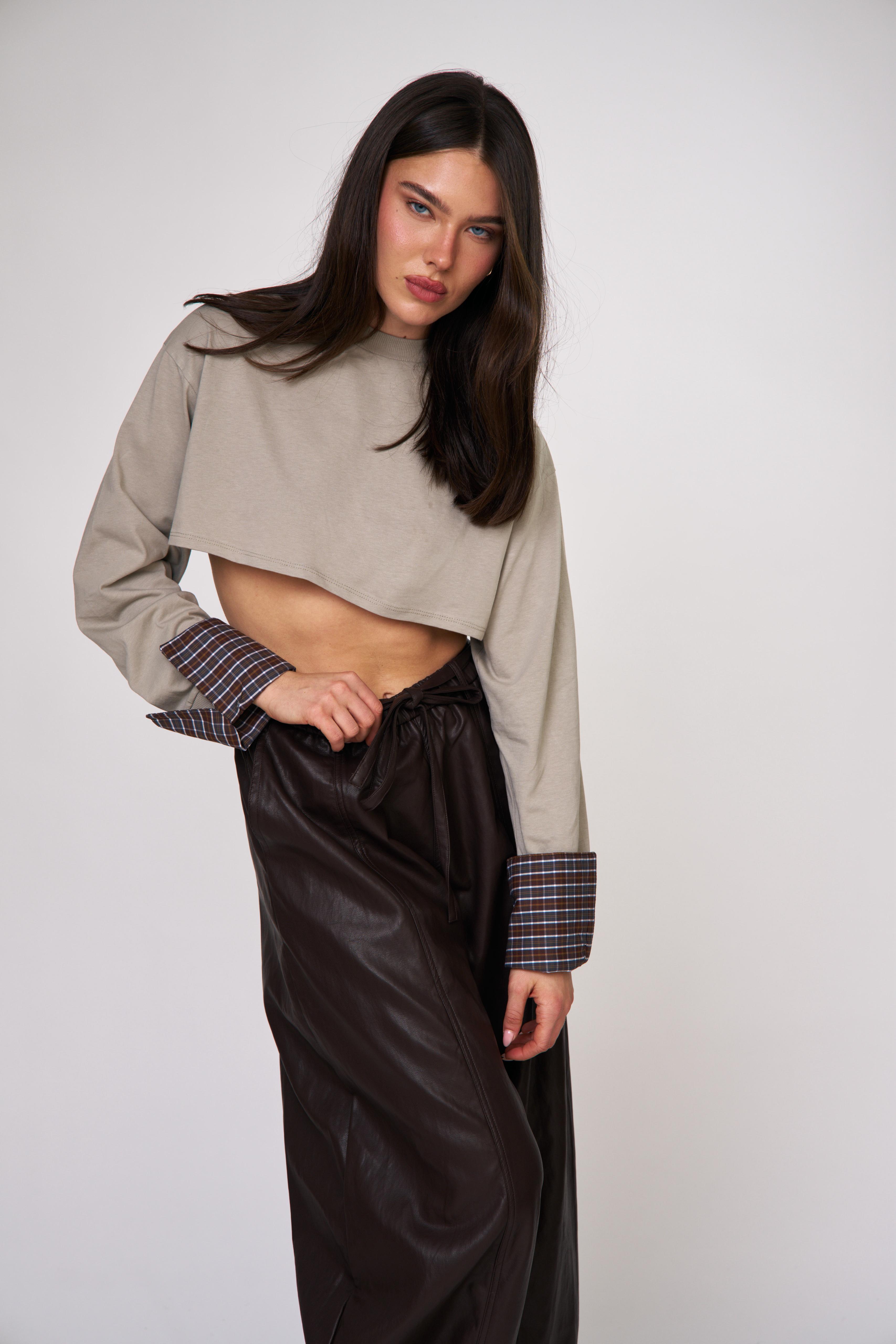 חולצת נירה זית