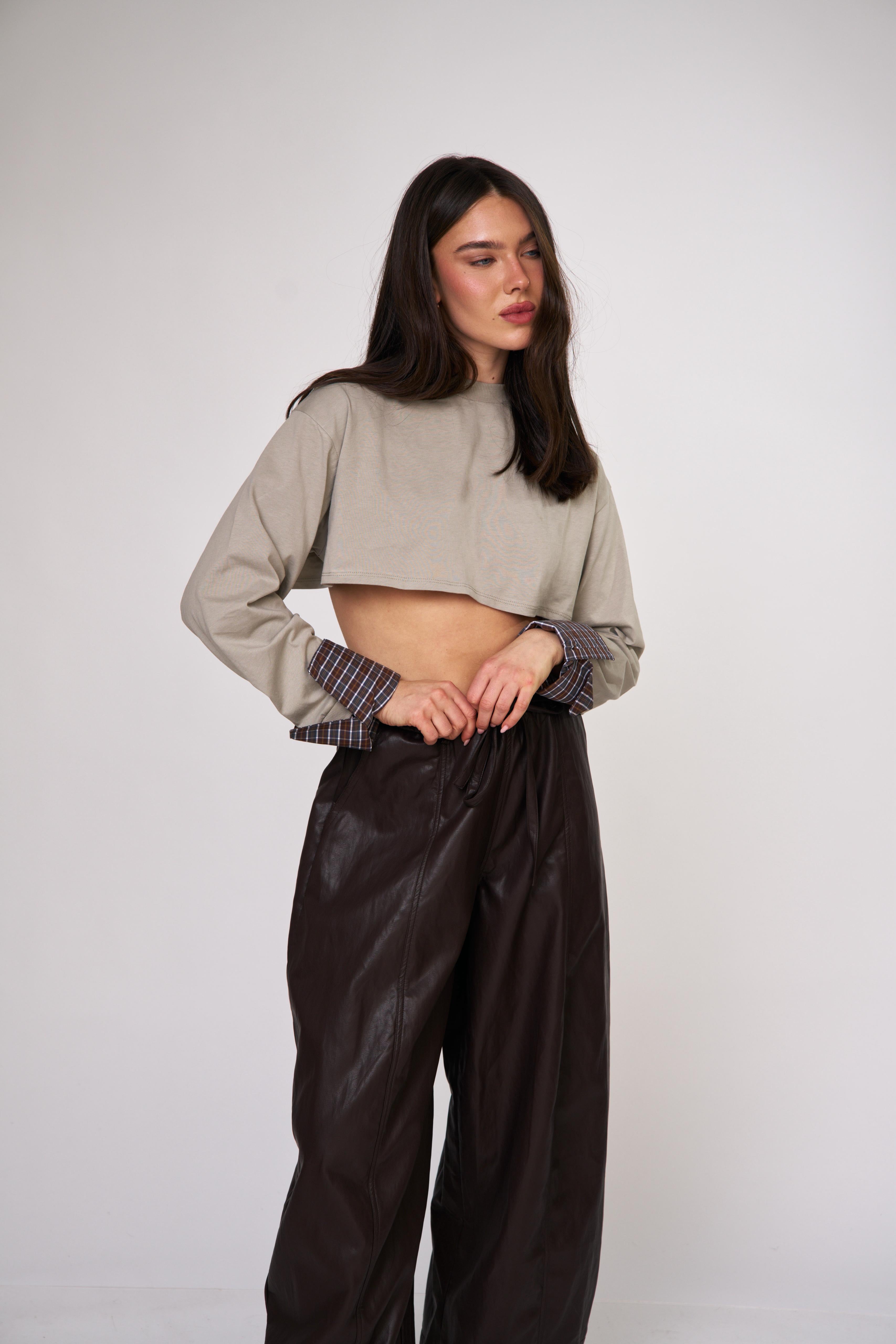 חולצת נירה זית