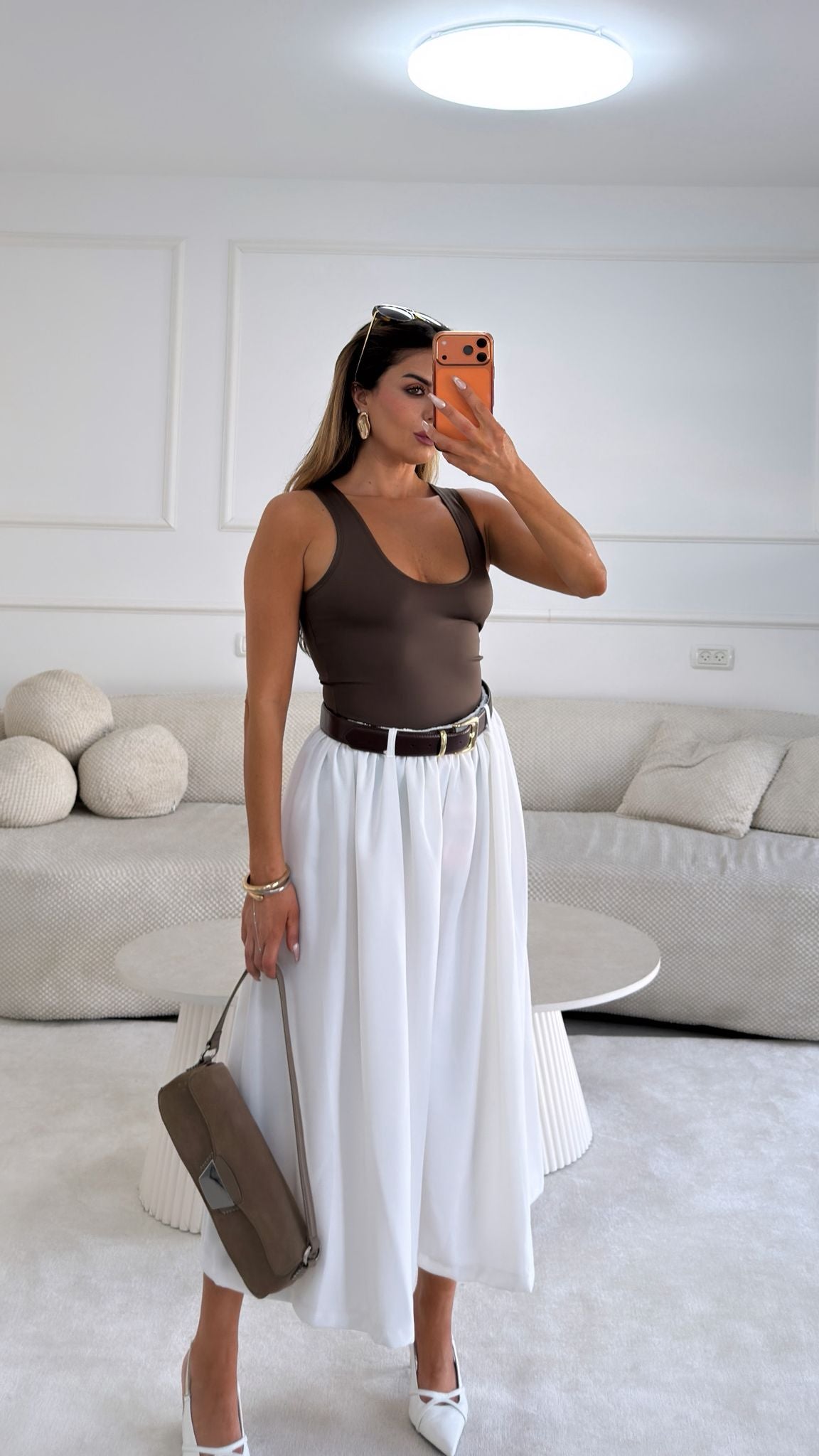 בגד גוף מוניק