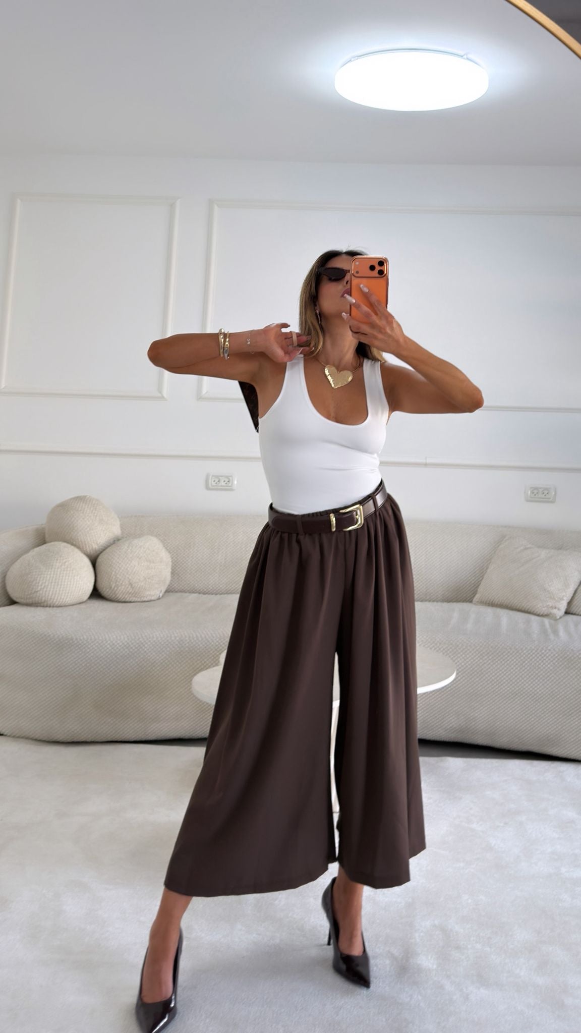 בגד גוף מוניק