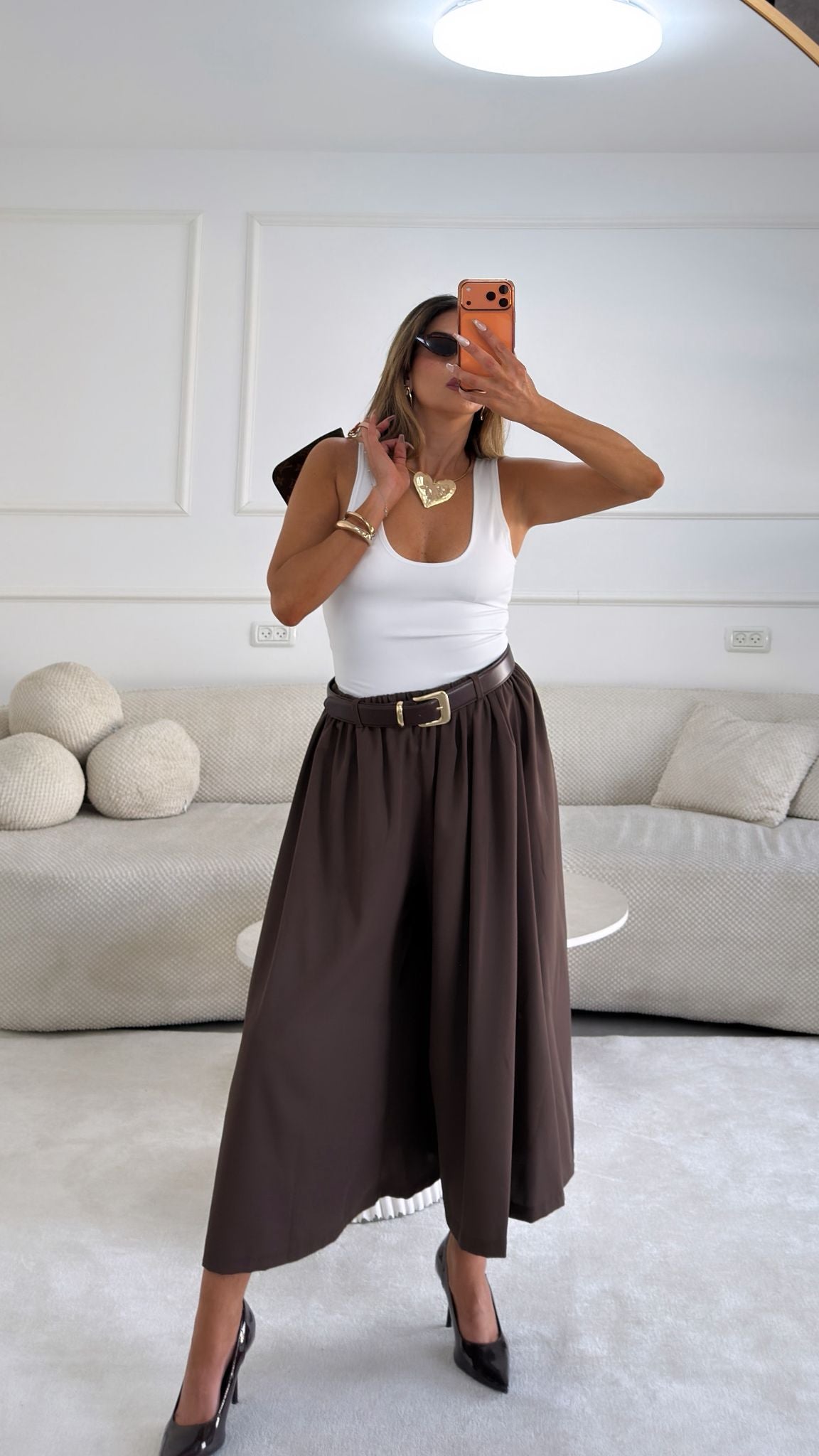 מכנס ארי חום