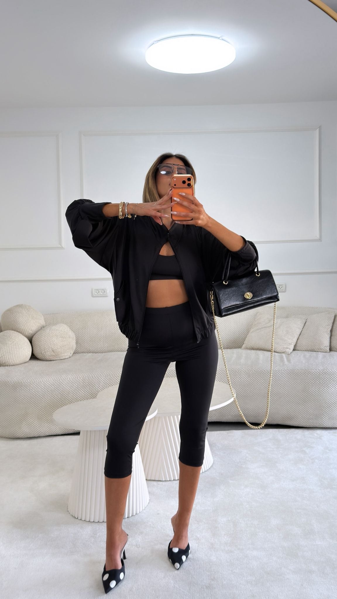 חליפת קונרי