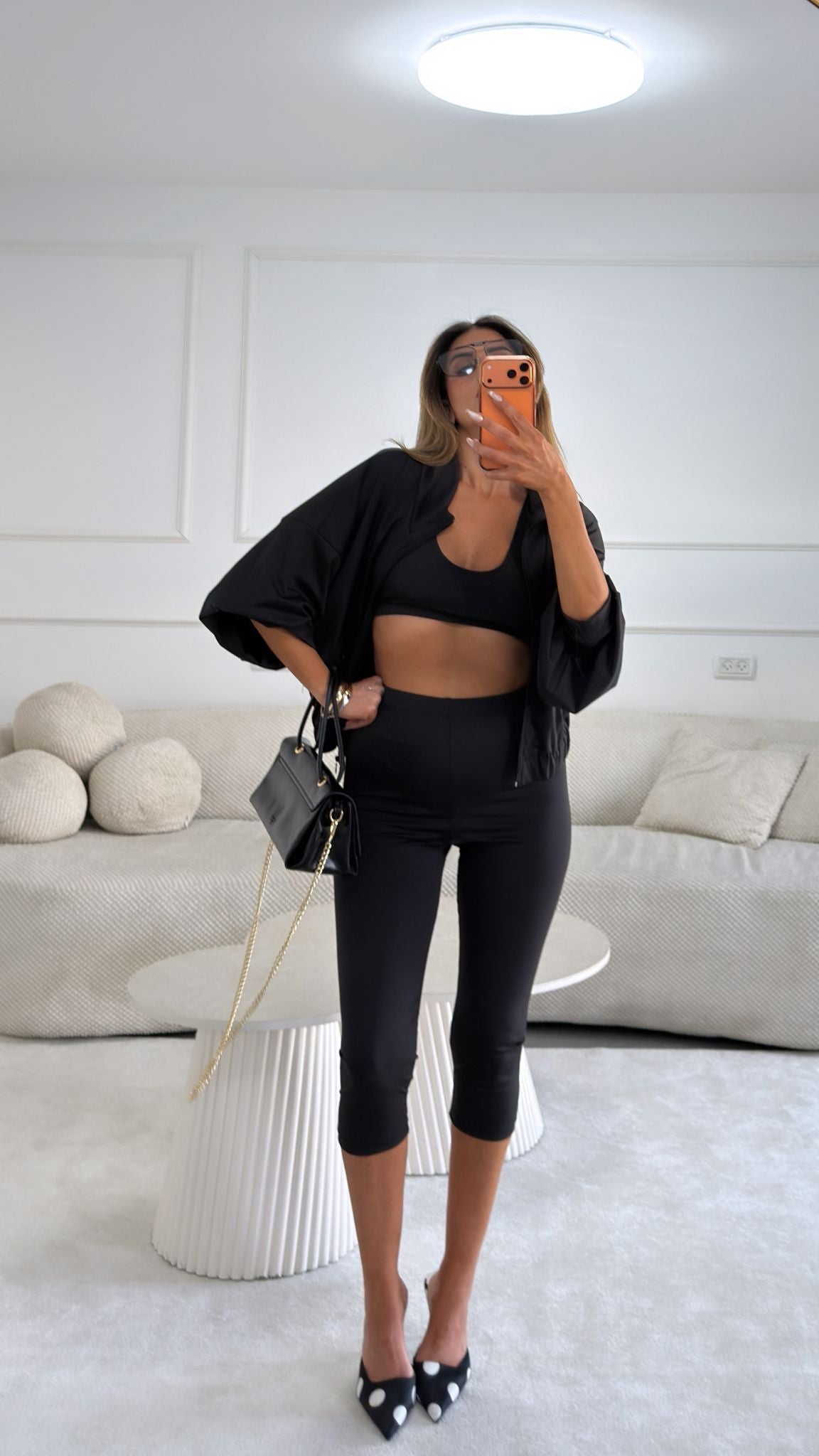 חליפת קונרי