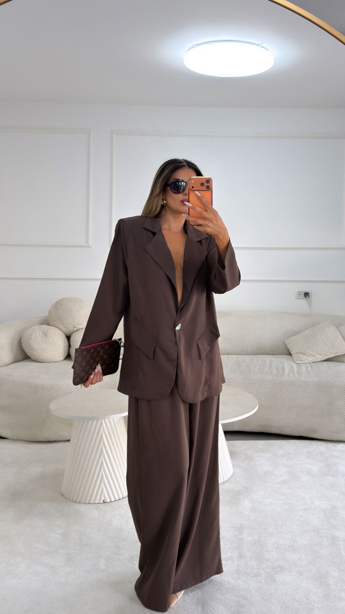 חליפת כפתור יהלום