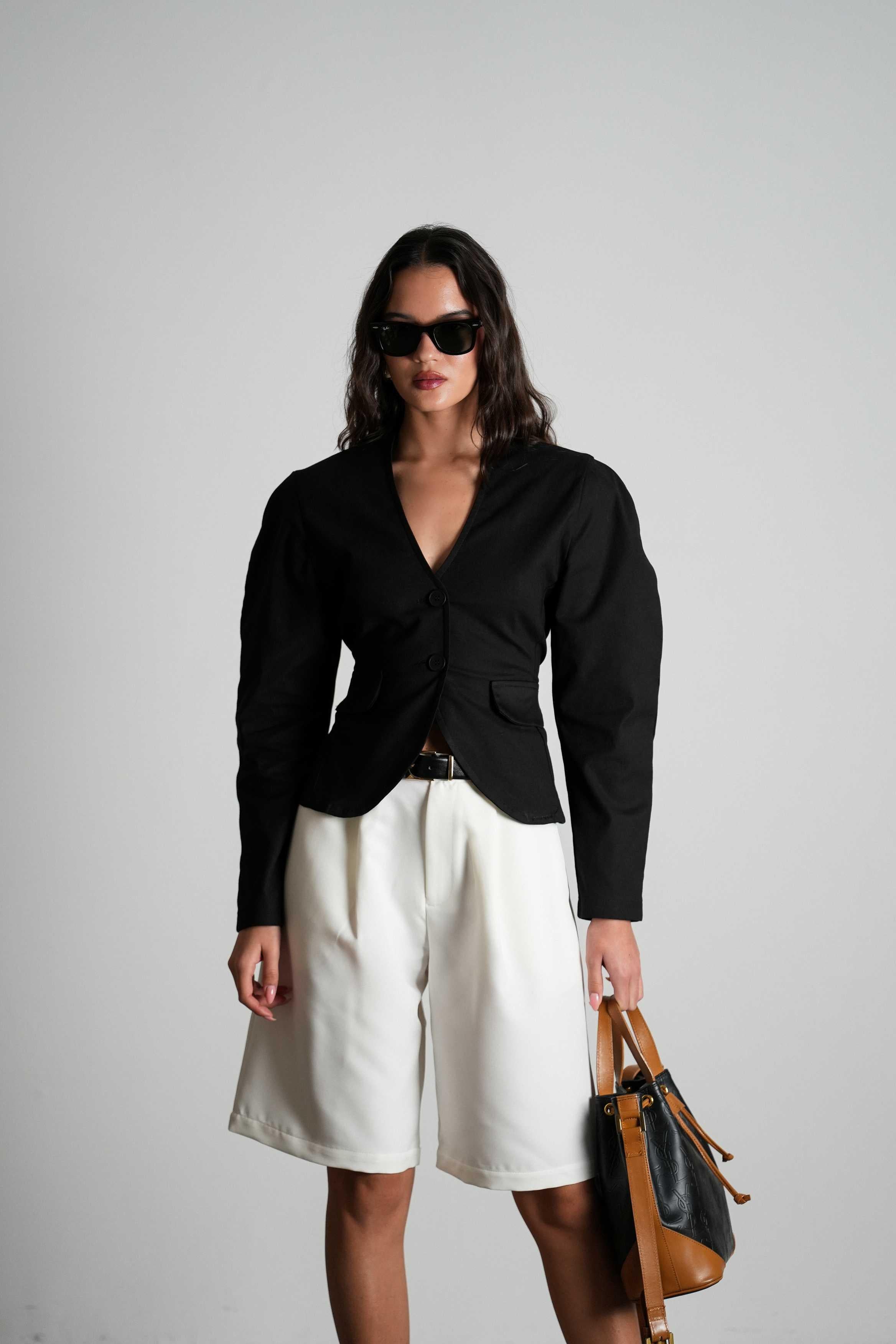 חולצת לירקה