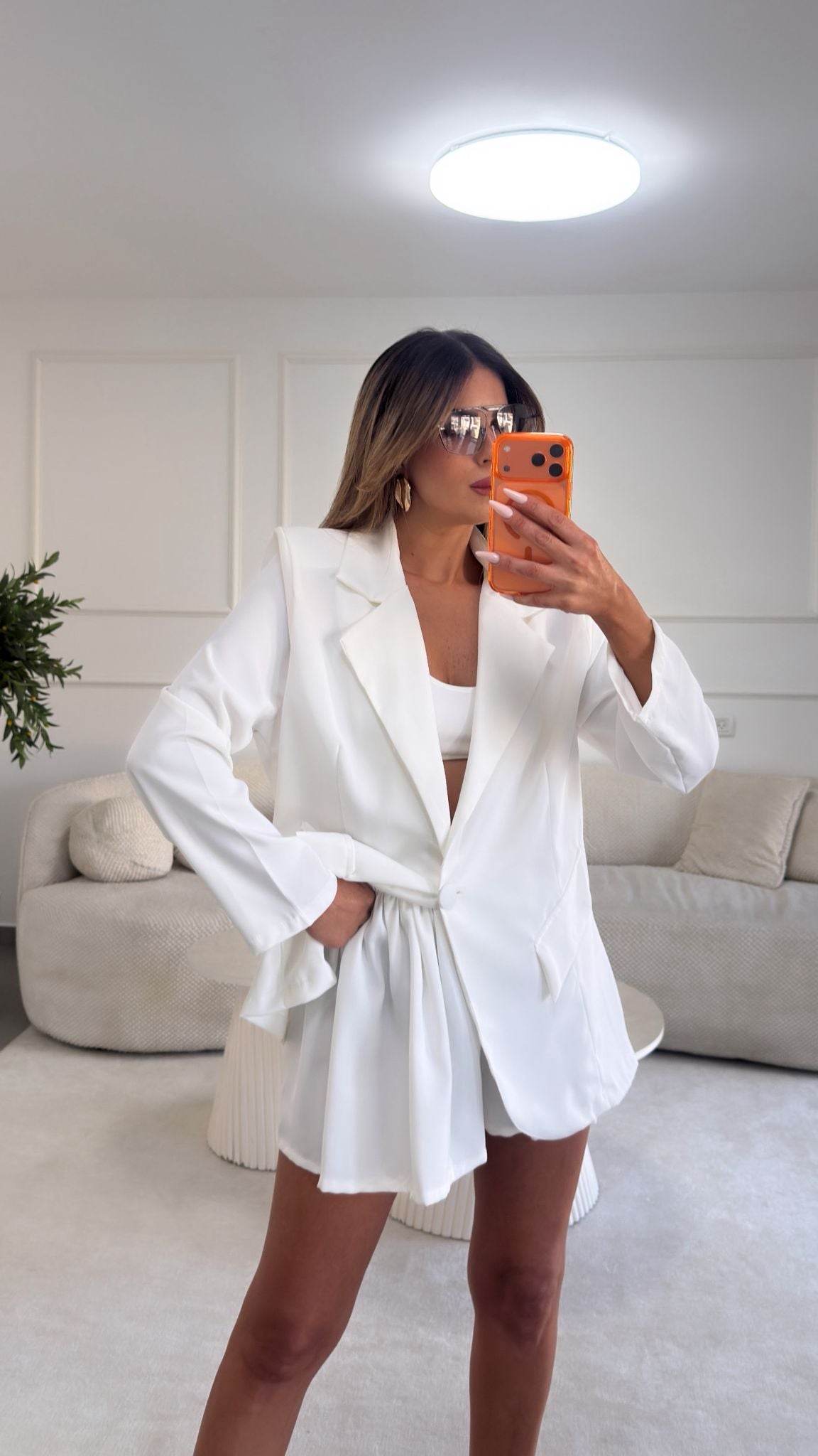 חליפת נירית