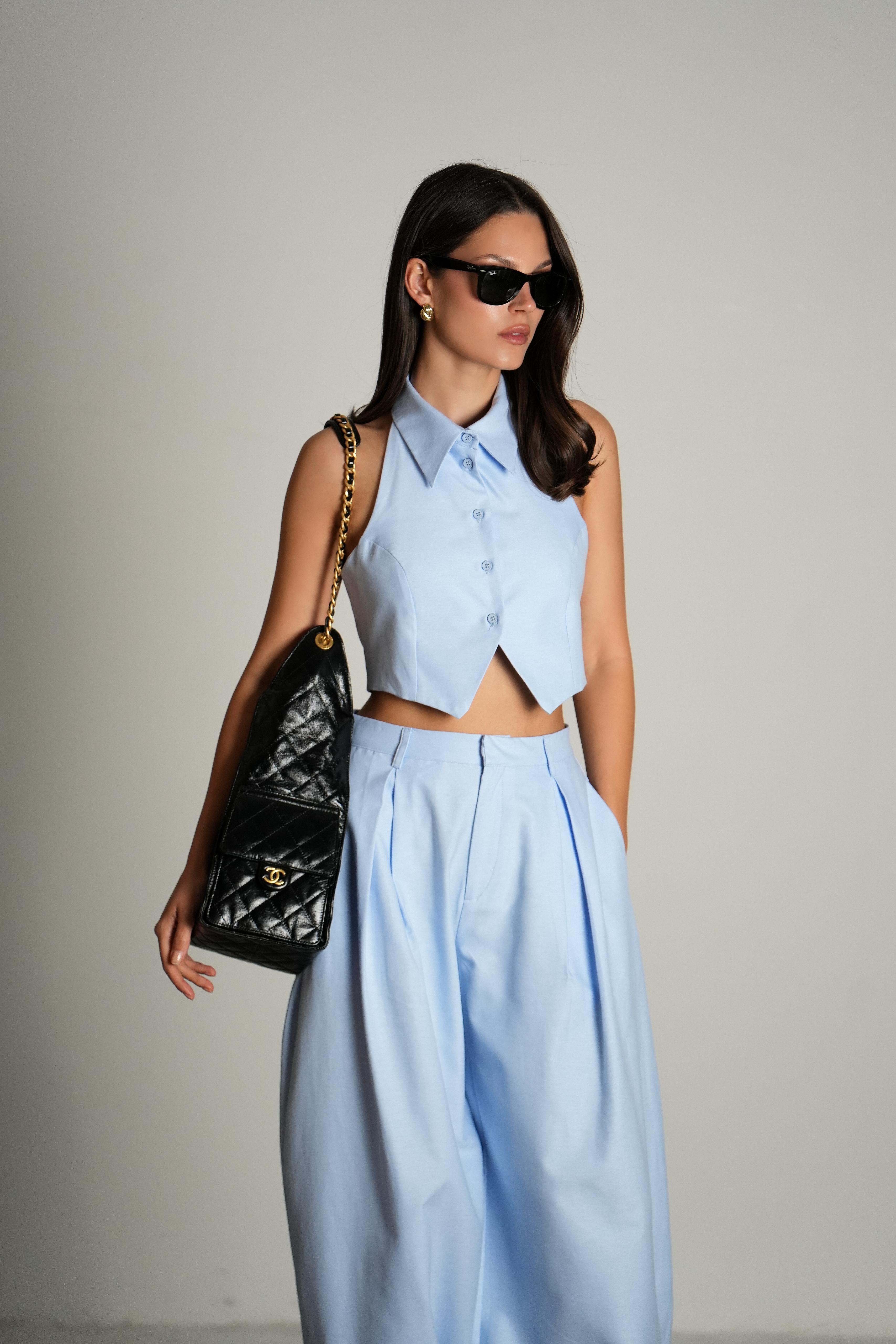 חליפת מרטינה