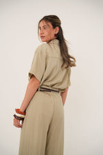 חליפת מייגן