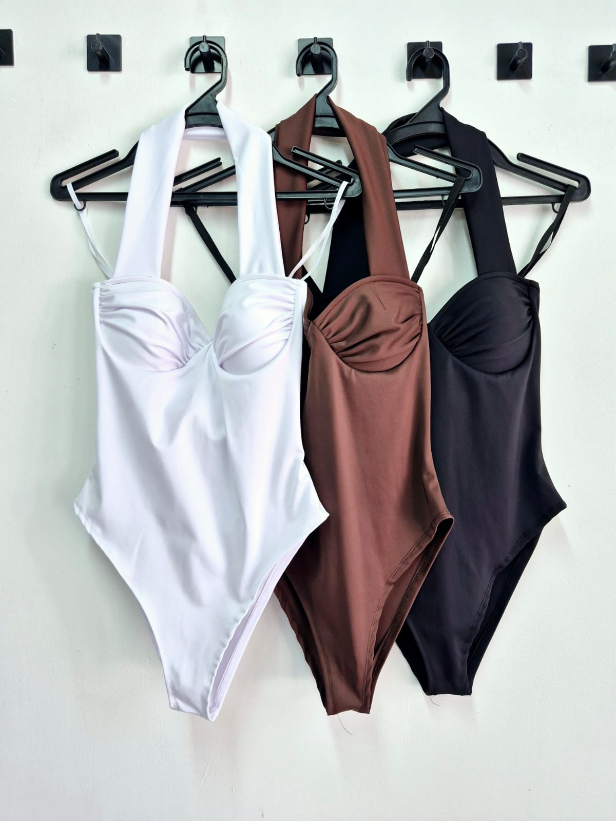 בגד גוף קאפ