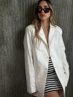 ג'קט ליון