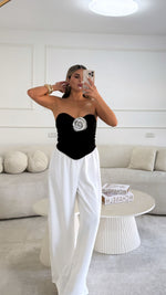 מחוך פרח