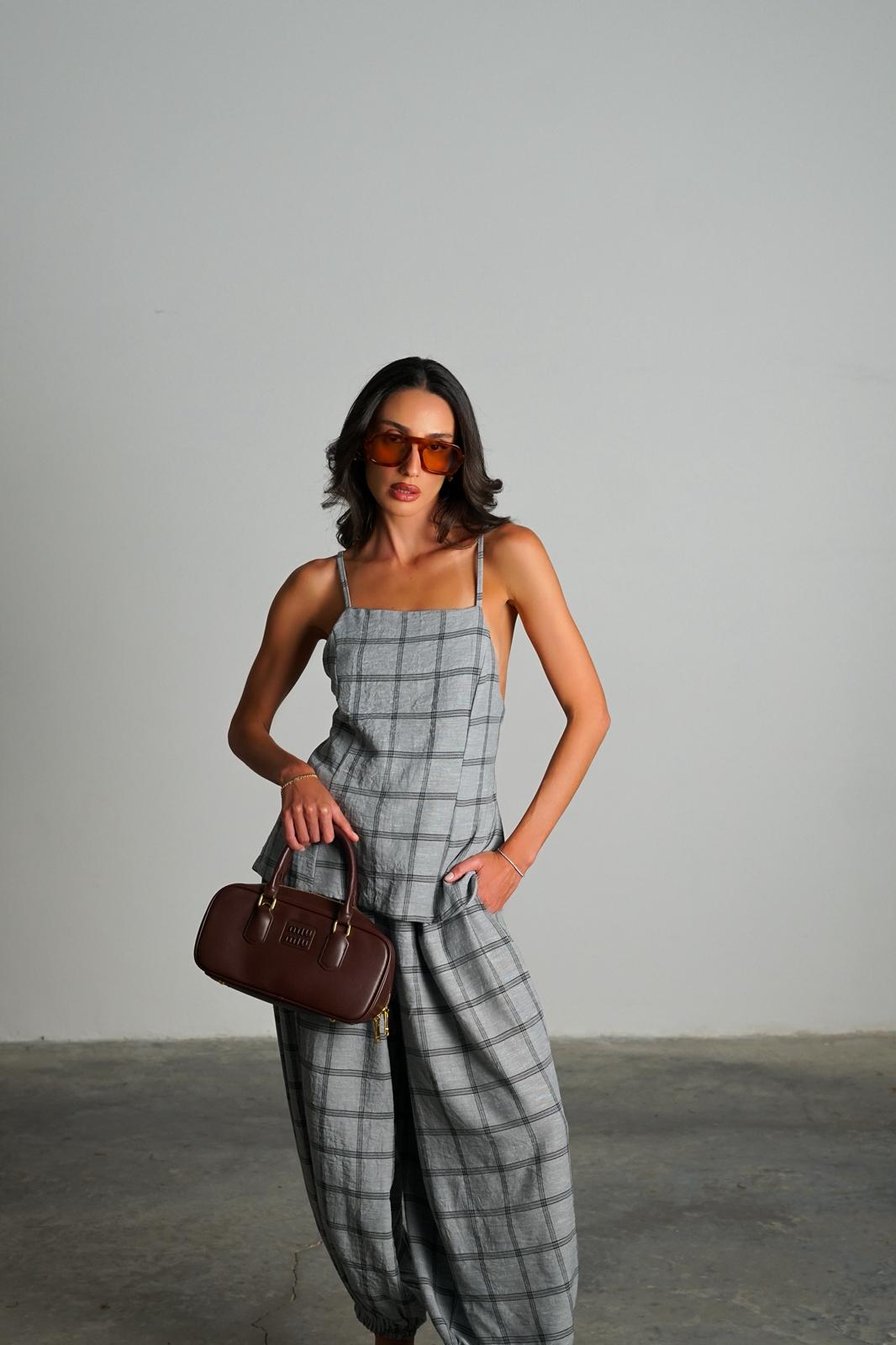 חליפת מנילה