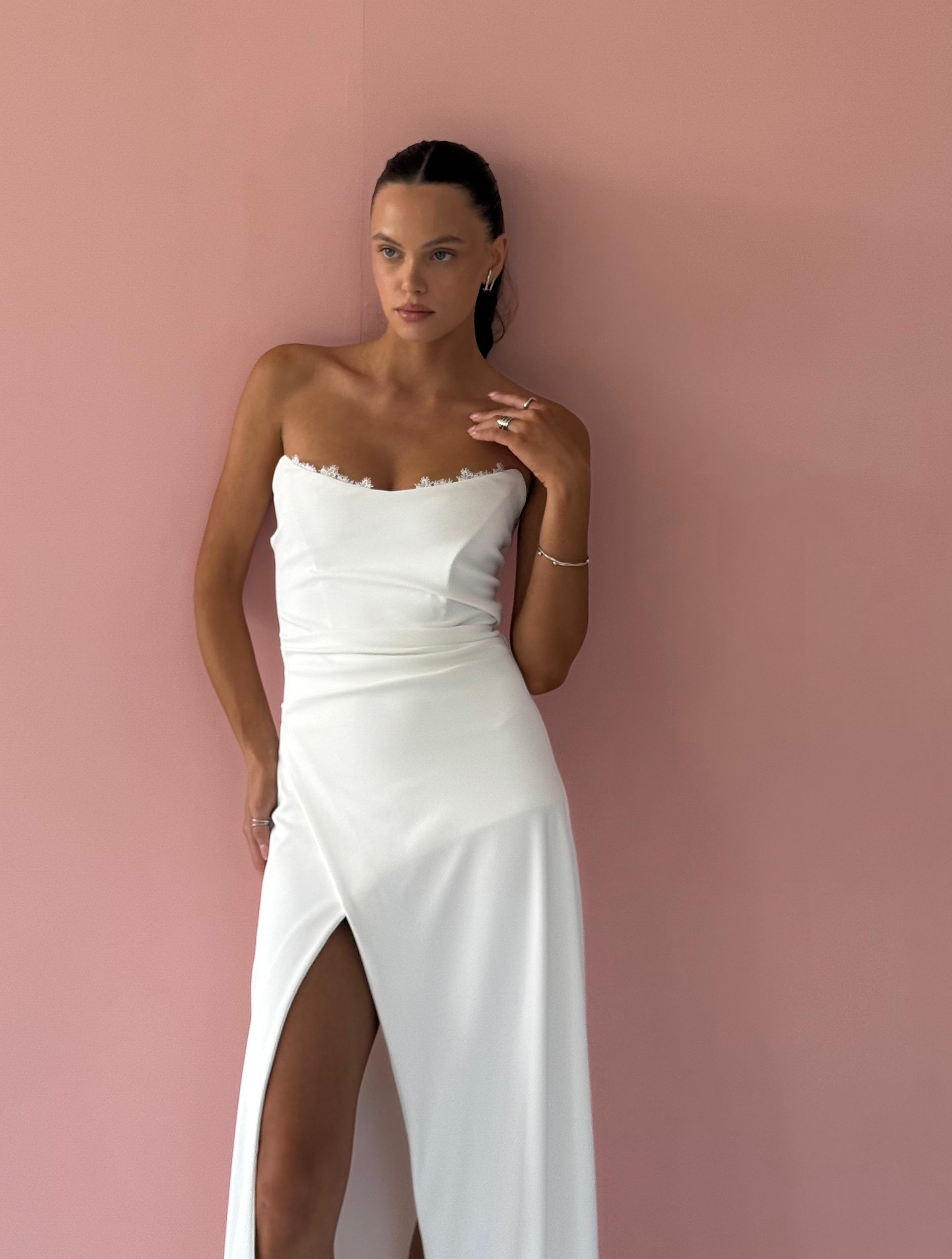 שמלת אריאנה