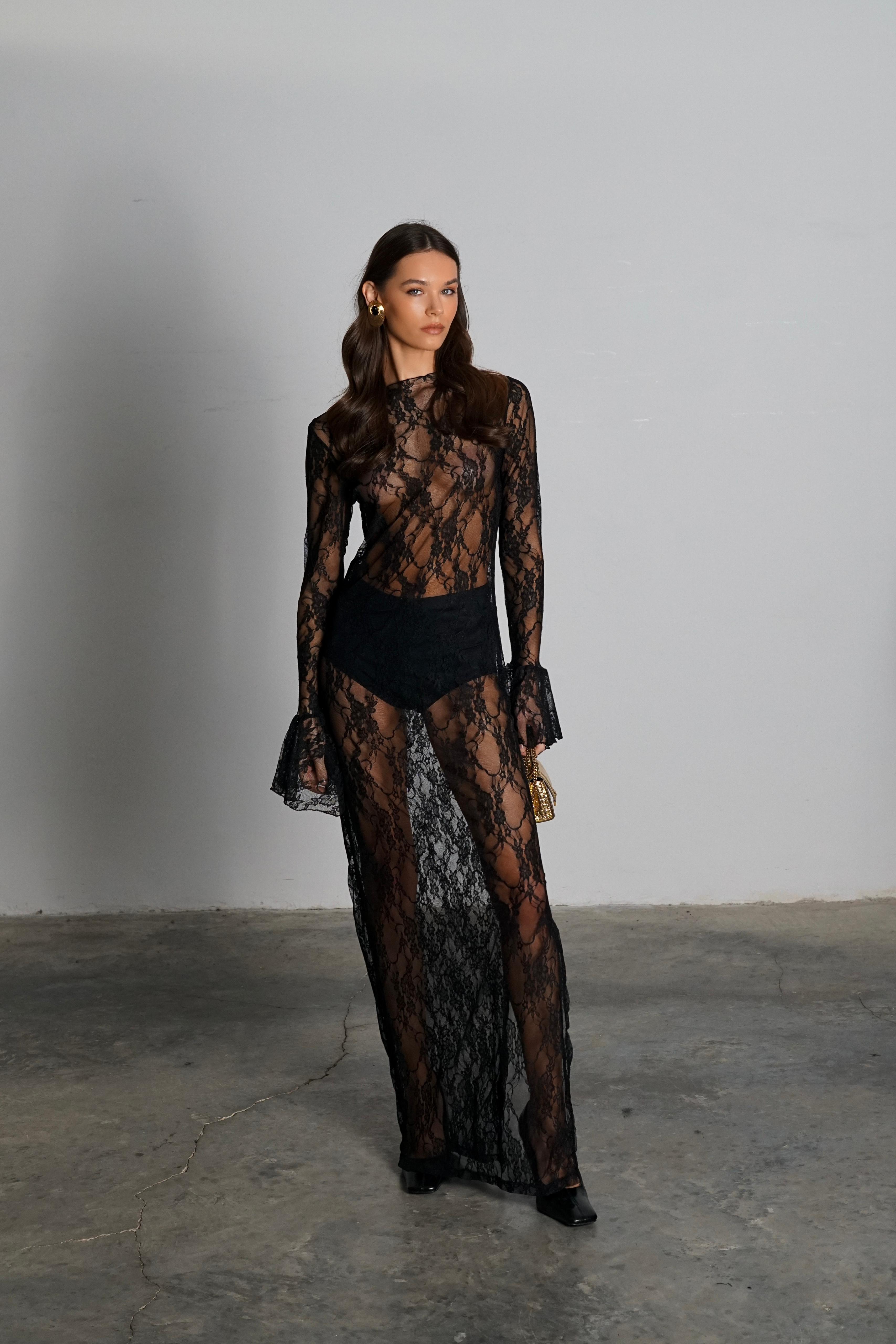 שמלת פיליפין שחור