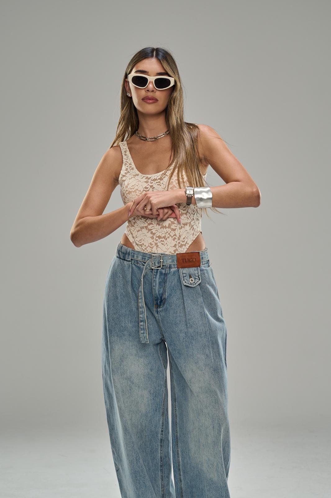 בגד גוף טיילור