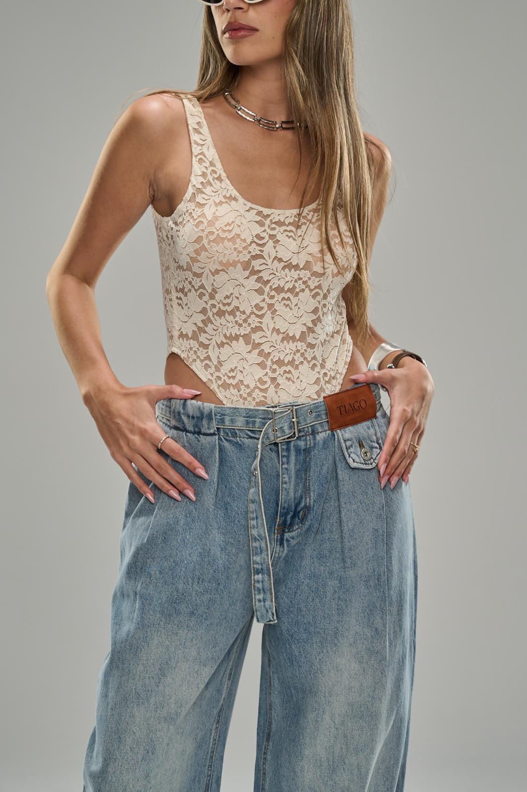 בגד גוף טיילור