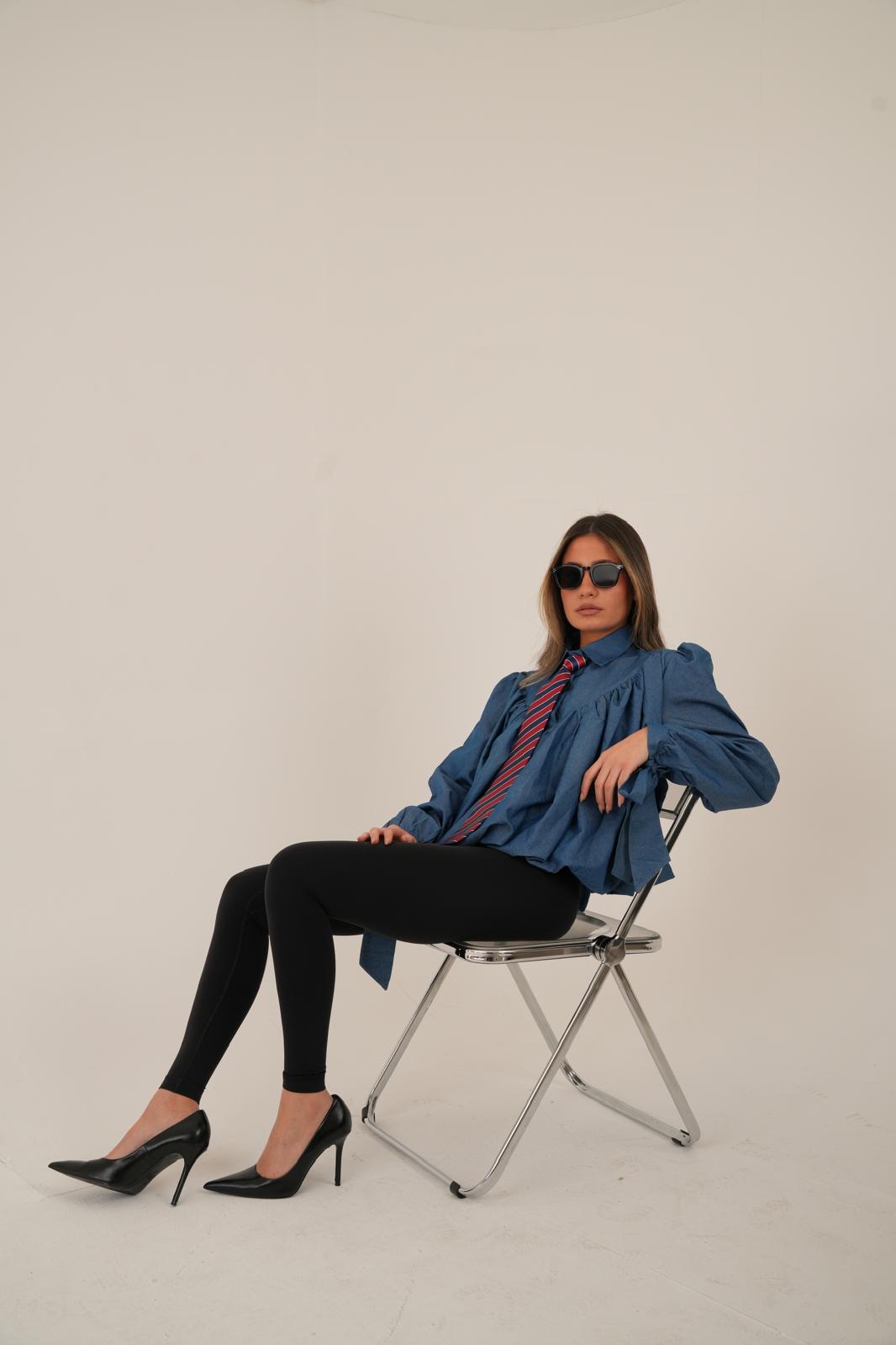 חולצת מיכאלה