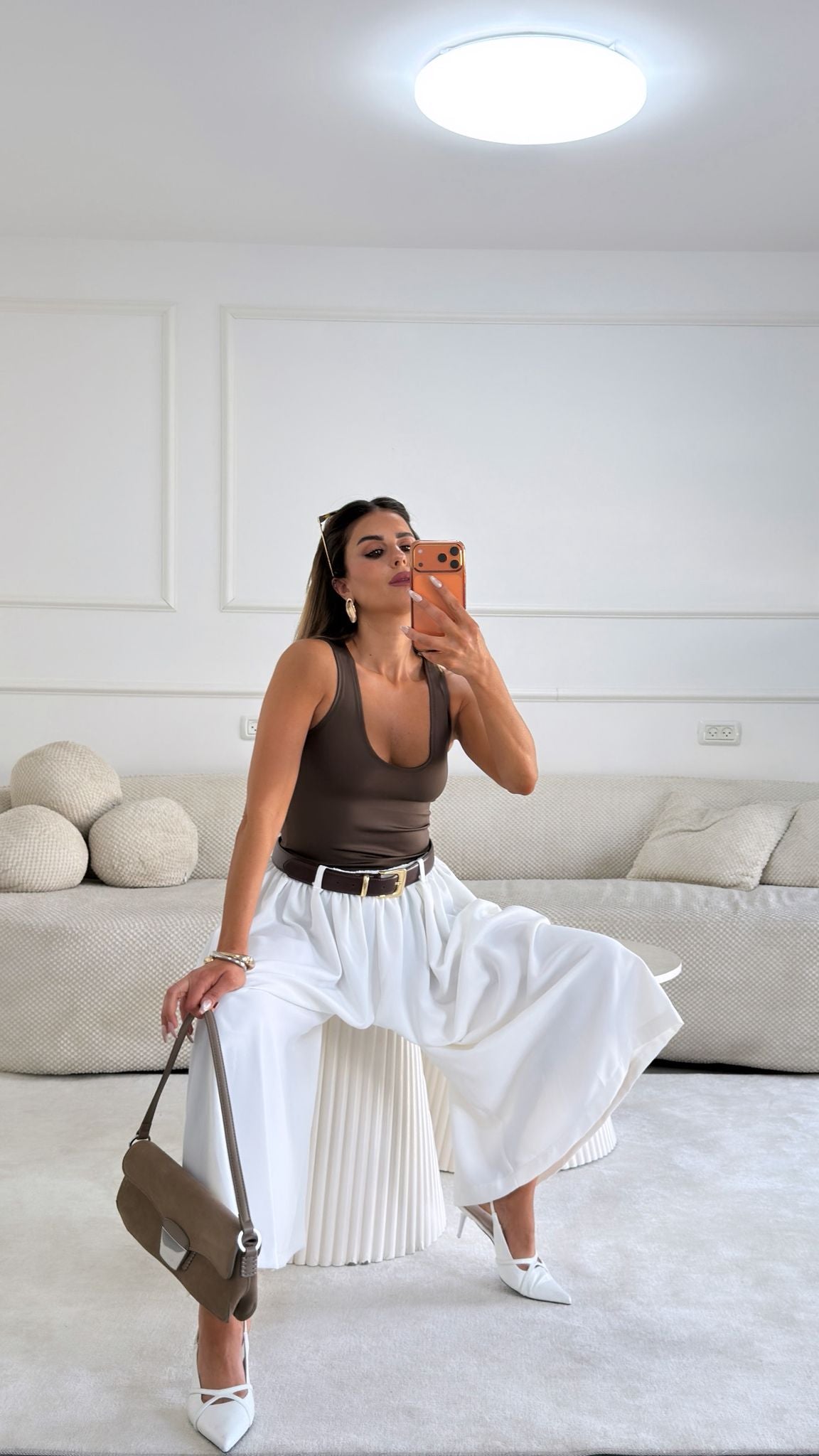 בגד גוף מוניק