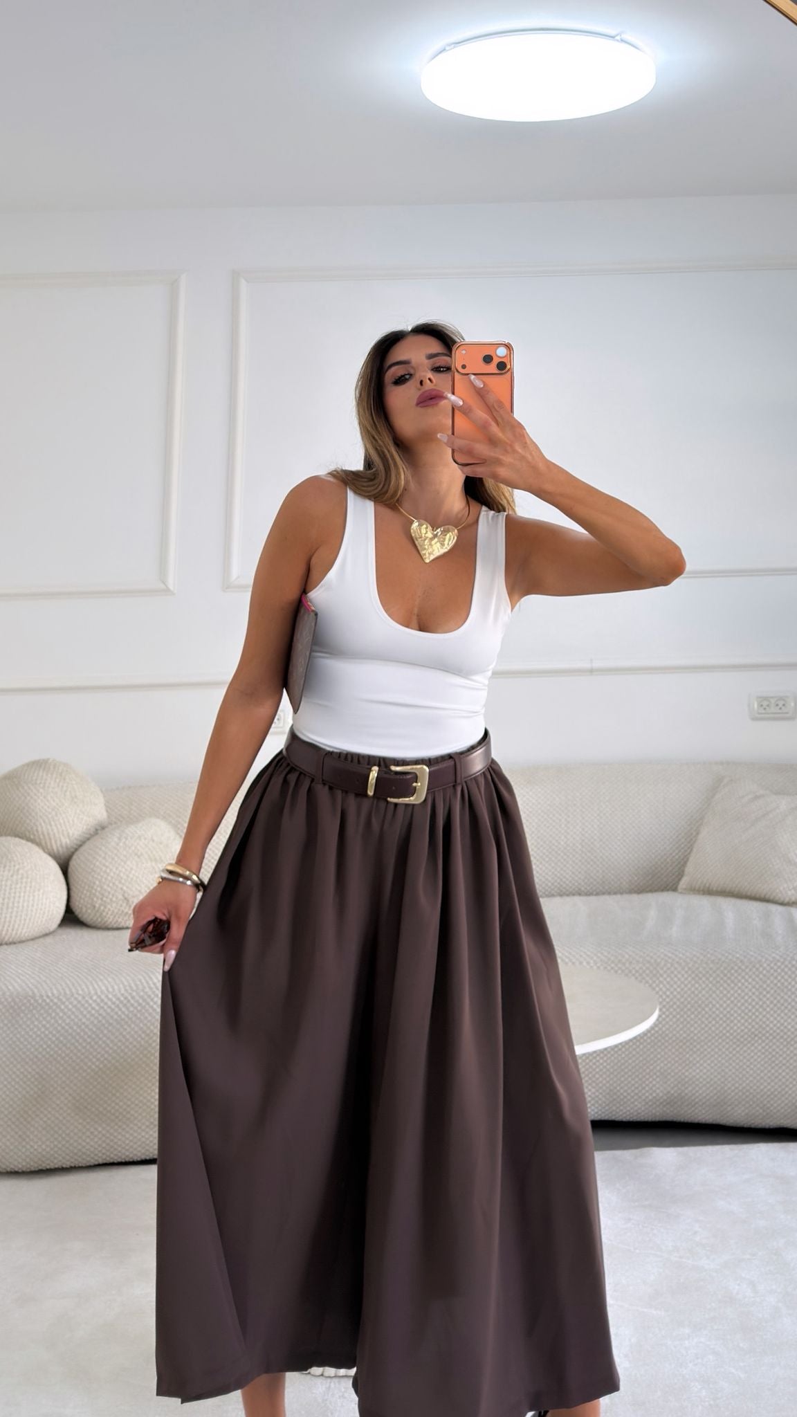 מכנס ארי חום