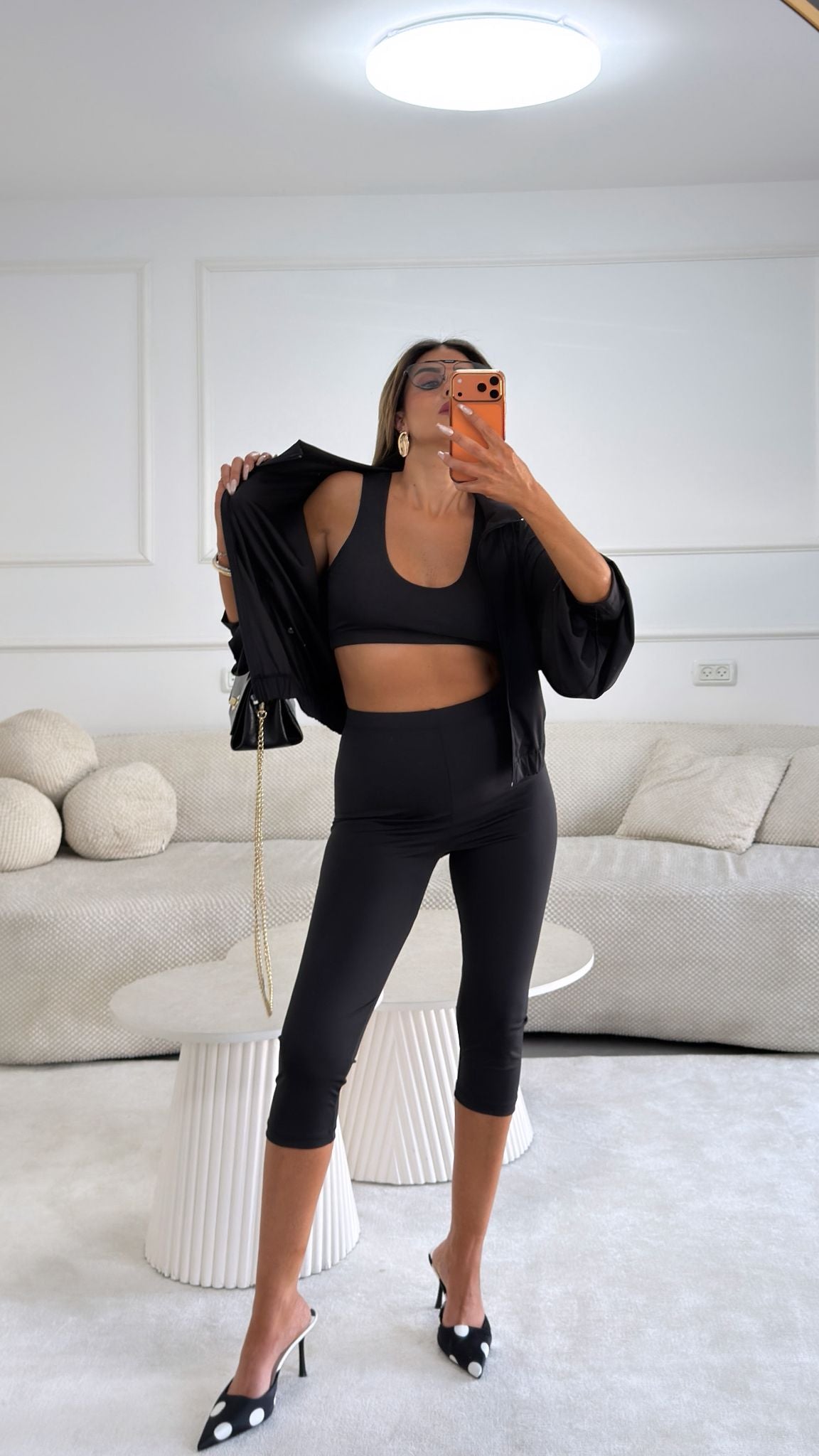 חליפת קונרי