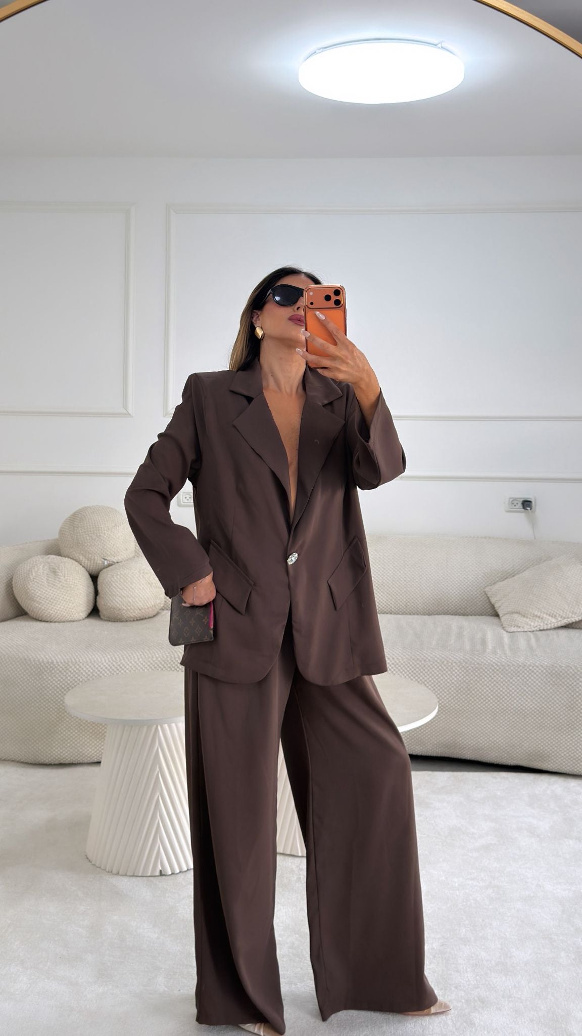 חליפת כפתור יהלום