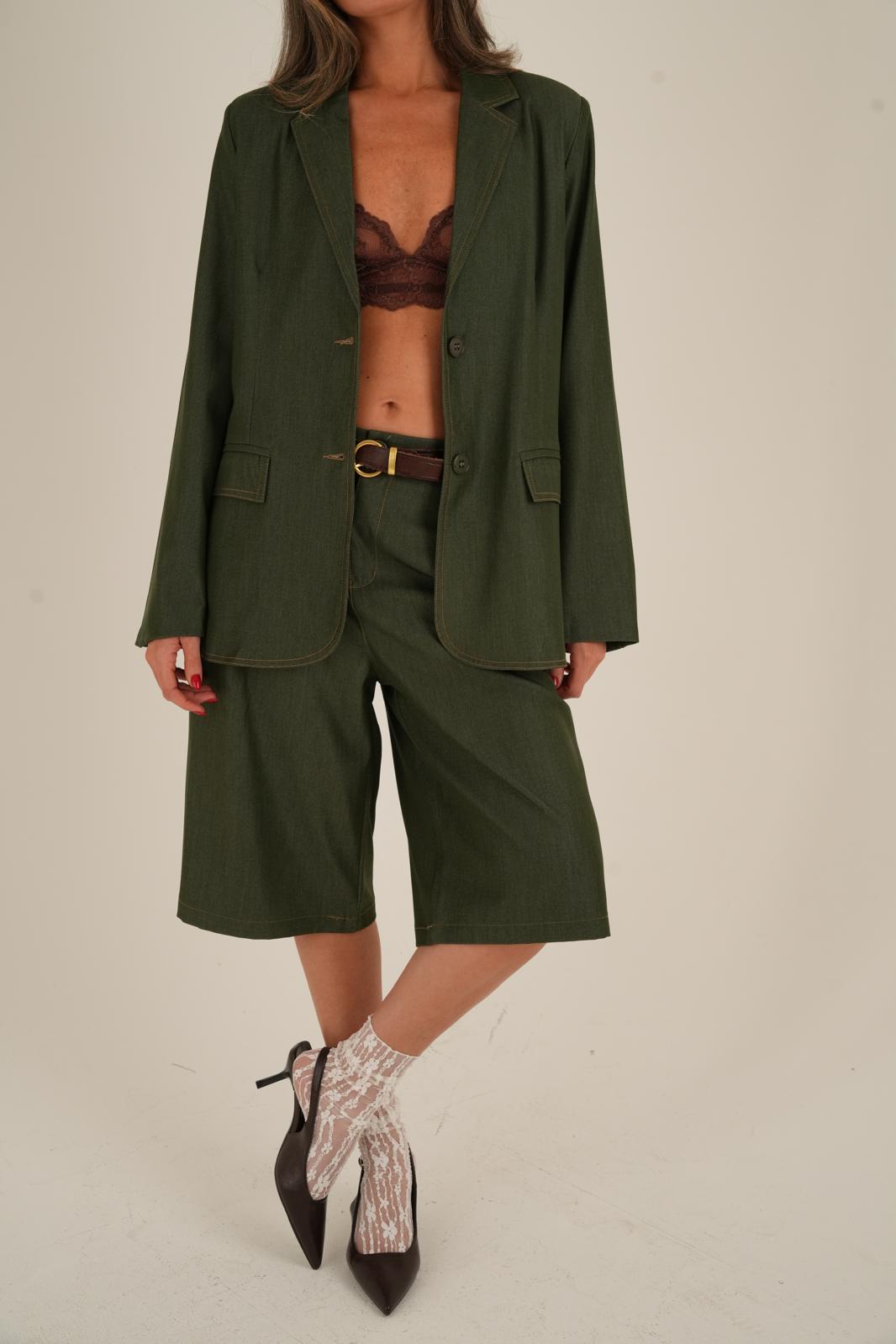 חליפת ויולט