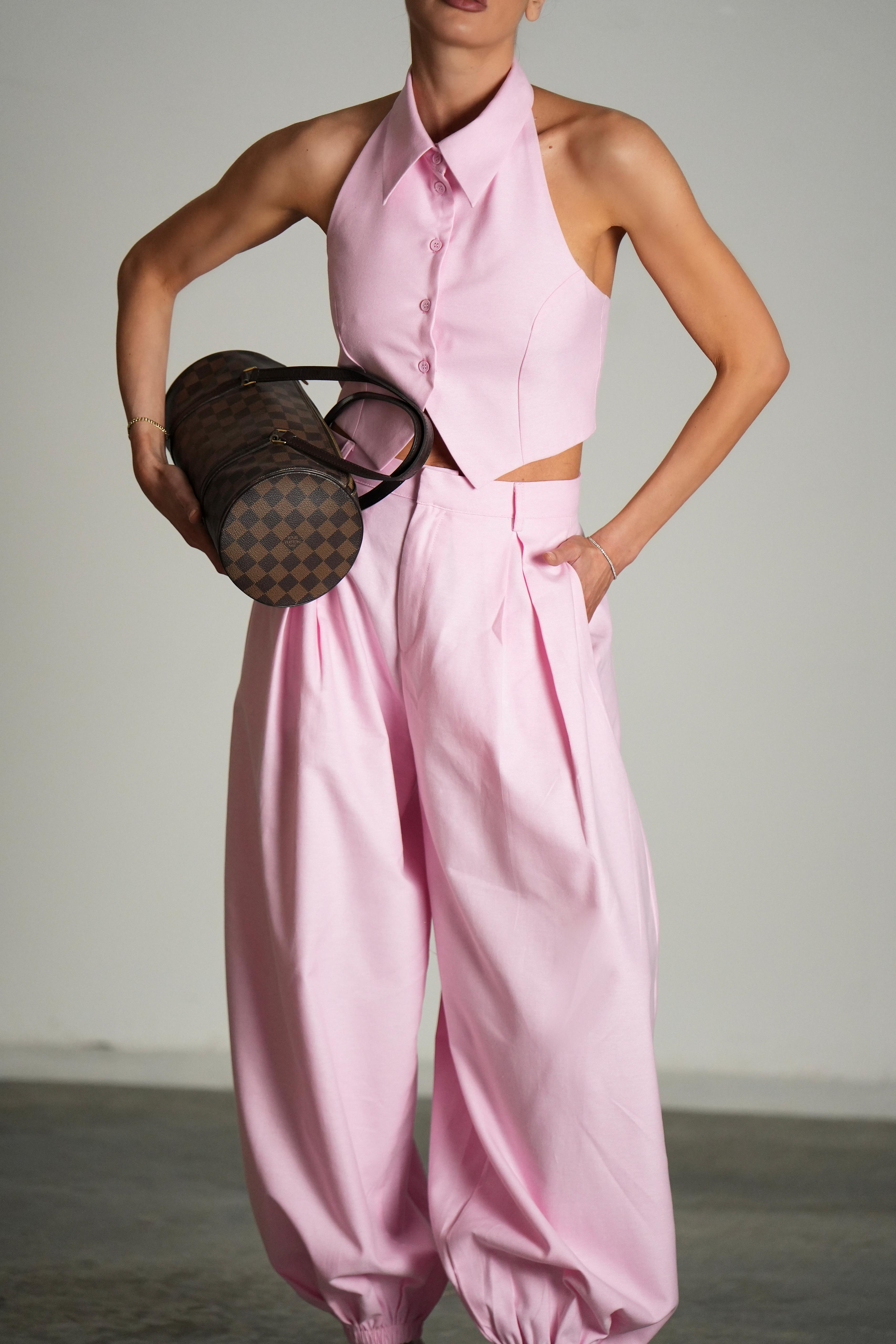 חליפת מרטינה