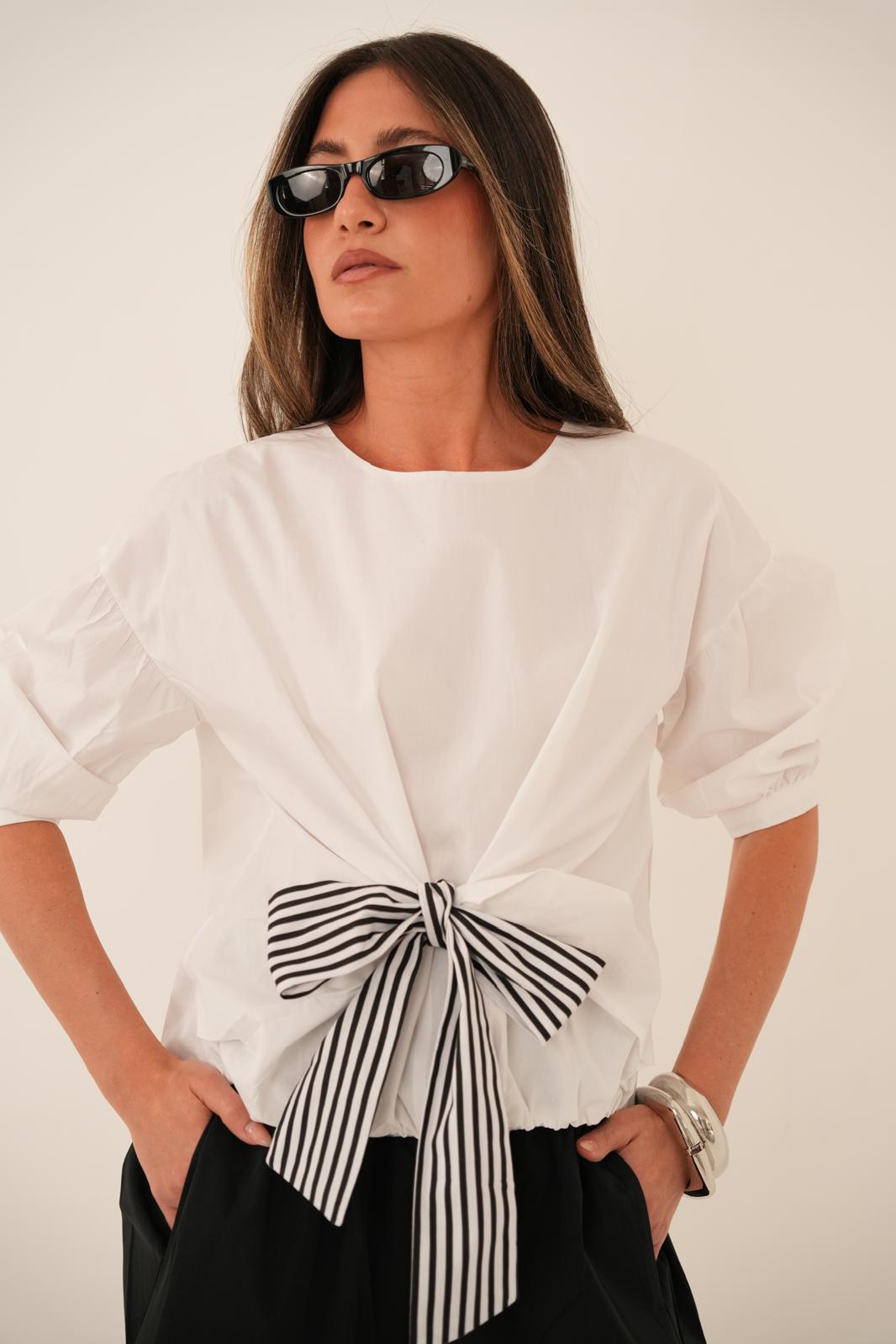 חולצת ליקה לבן