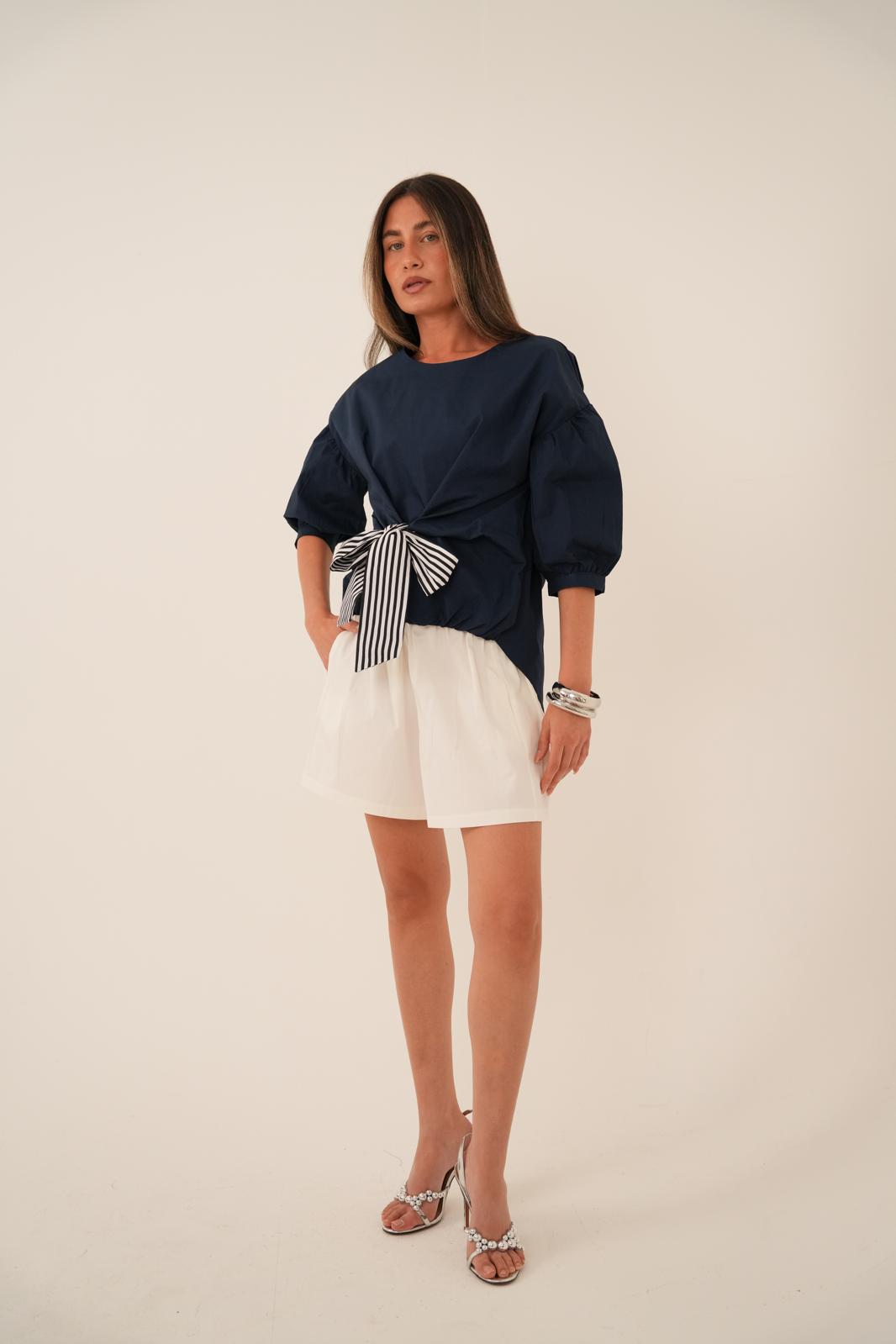 חולצת ליקה כחול נייבי